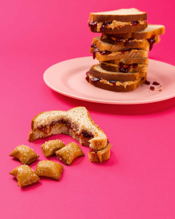 PB&J Berry | Filled Pretzel Nuggets back